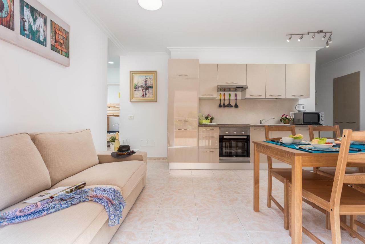 F06 Costa Sol Accommodation, Big Terrace, Pool 德尔锡伦西奥海岸 外观 照片
